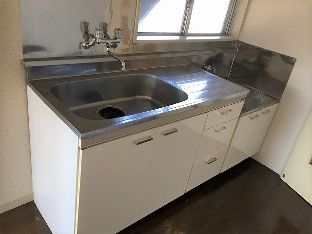 ローズシャトル1号館のキッチン