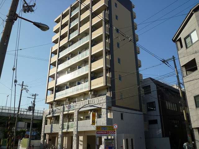 シェモア桜川の外観