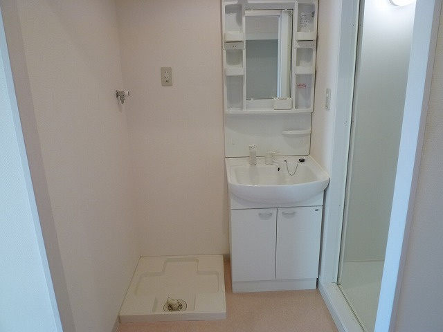 シェモア桜川の独立洗面台