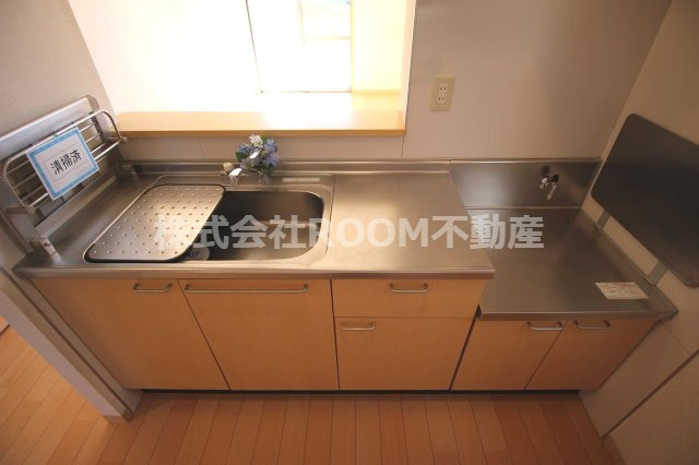 オーセンティック弐番館のキッチン