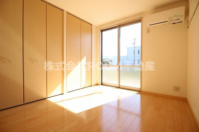 オーセンティック弐番館の居間・リビング