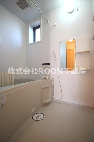 オーセンティック弐番館の浴室