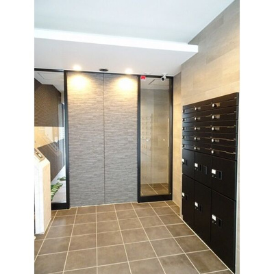 【エントランス】 | シュバリエ