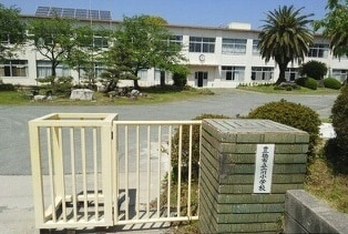 アイランド花月 Ⅱの周辺
