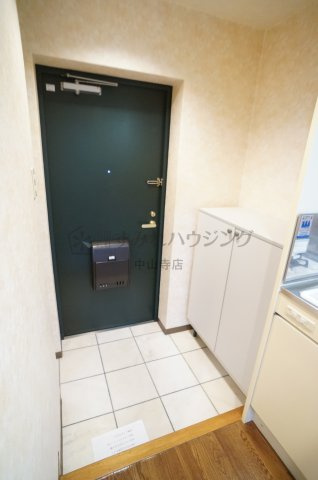 アッシュ宝塚の玄関