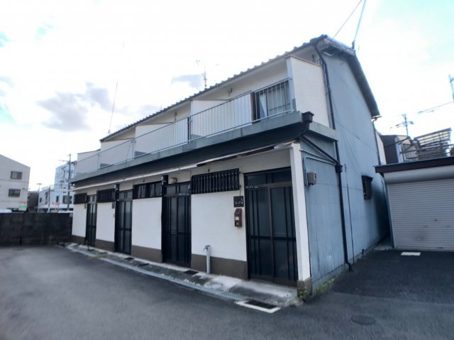 小若江借家の外観
