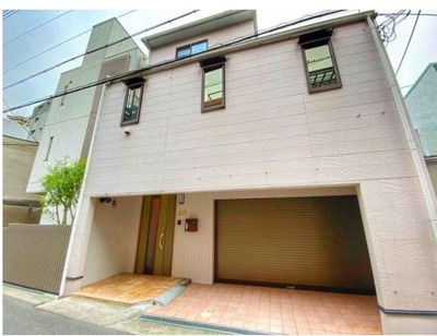 【外観】 | 長柄中2丁目中古戸建 | 「天神橋筋六丁目」駅徒歩5分！ビルトインガレージ！
平成15年8月建築の戸建です！