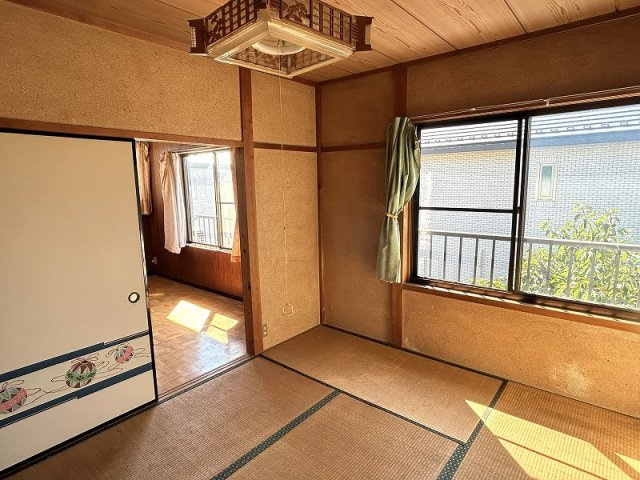 各務原市鵜沼羽場町6丁目の和室