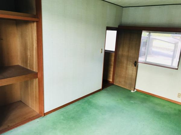 各務原市尾崎北町2丁目　5ＬＤＫの居間・リビング