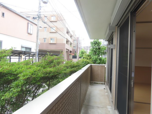 シトラスコートのバルコニー|同間取り他部屋の参考写真
