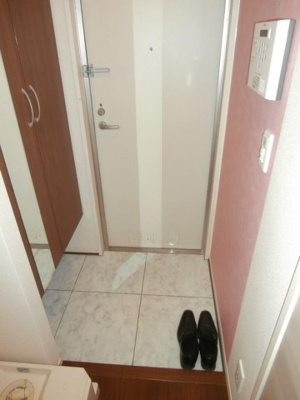 【玄関】 | ロイヤルアーク