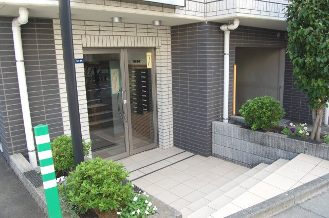 【エントランス】 | ヴィラルミエール