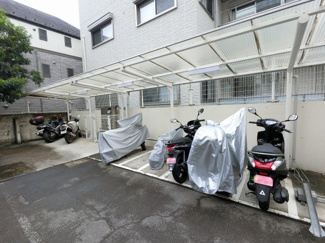 【その他共用部分】 | バイク置場です。