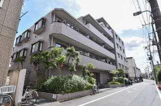 【外観】 | 総戸数５９戸、平成７年５月築、管理人は日勤勤務につき管理体制良好です♪