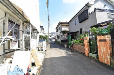 【前面道路含む現地写真】 | 調布市下石原第6 | 前面道路4ｍ私道