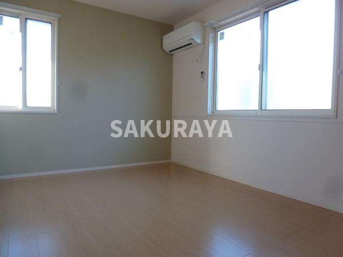 ブルートの洋室