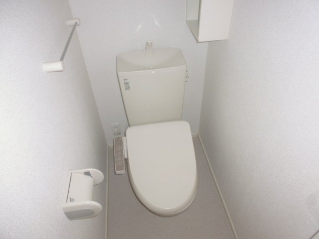 セレーノＣのトイレ|ウォシュレット