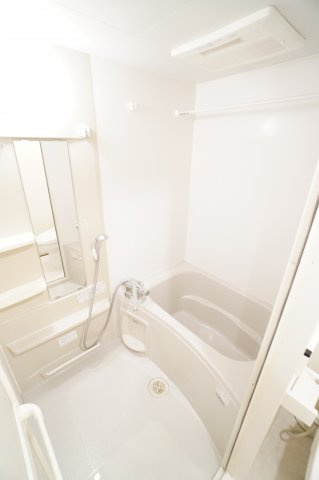 【浴室】 | SIDE One | ※同物件・同タイプの写真です。