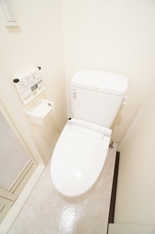 【トイレ】 | SIDE One | ※同物件・同タイプの写真です。