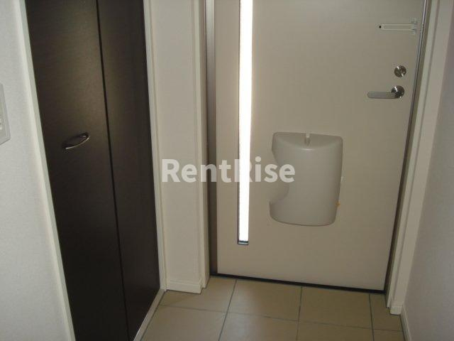 グランチェスタSOUTH Ⅳの玄関|玄関