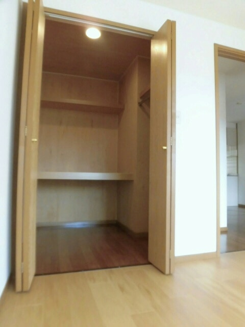 メゾン.フォンテーヌ　Bの収納