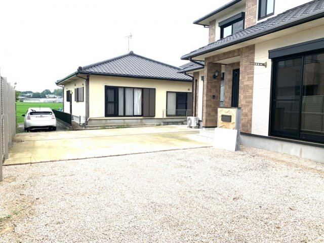 筑後市西牟田の駐車場|敷地への道が少し狭いです