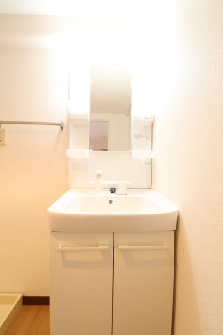ヴァンエバーメゾンの独立洗面台