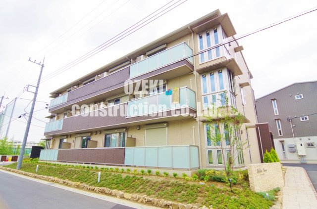 ステラタウンスピカの外観