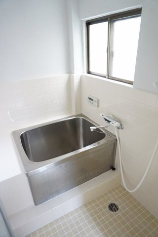 中古戸建　大東市灰塚4丁目（昭和53年築）の浴室