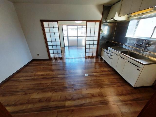 ナカスギマンションの居間・リビング