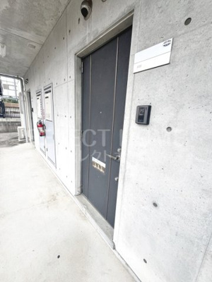 【エントランス】 | イクサス | 清潔なエントランスです