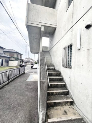  | イクサス | 収納スペース豊富です
