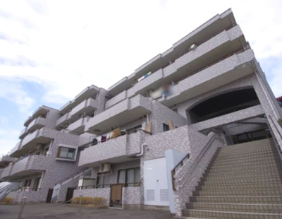 【外観】 | サンライズマンション保土ヶ谷 | 総戸数２９戸、１９９３年２月築、管理人は日勤勤務につき管理体制良好です♪