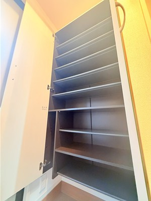 マハロの収納|小物を収納するのに便利です