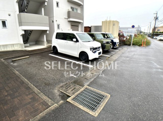 【駐車場】 | 駐車場があるので、車を買う予定の方も安心です