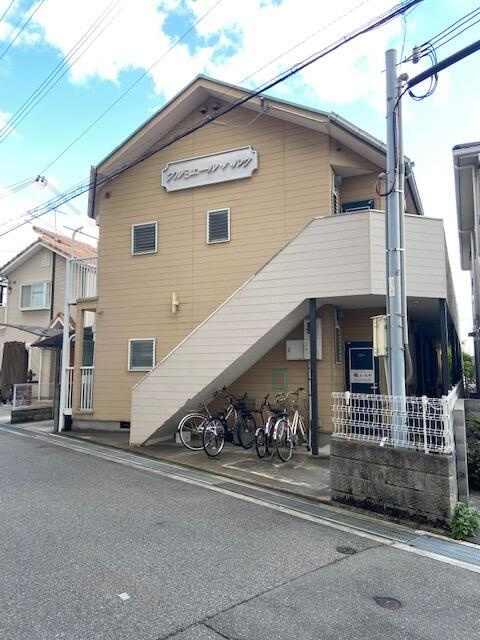 明石市藤江のアパートの外観