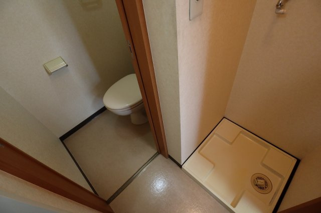 ヴランドール西船の設備|脱衣スペースあり　写真は同間取りの101号室のものです