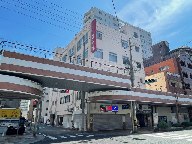 明石市本町１丁目の店舗事務所の外観