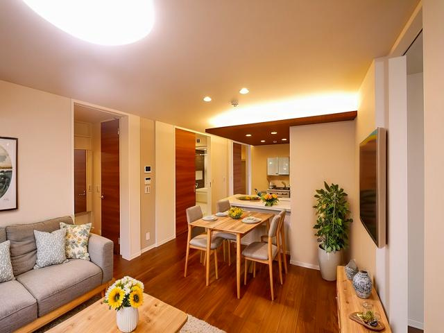 シャーメゾン　コンフォーザ