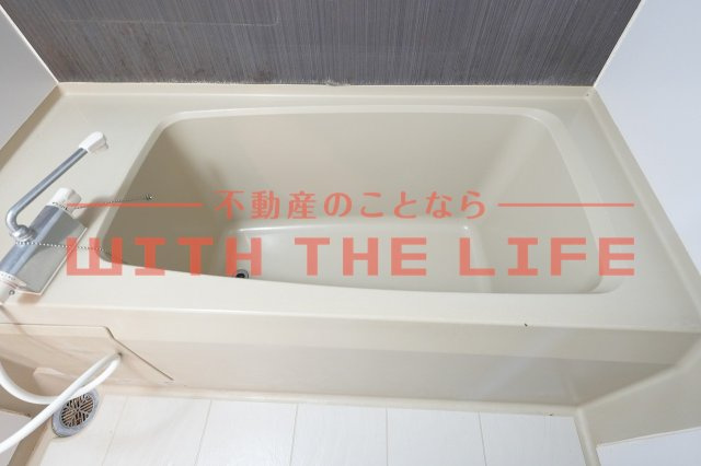 カサグランデⅡ【キャッシュバック対象物件】の浴室|日々の疲れを癒すお風呂付です