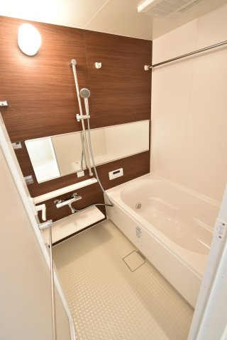 エストリュエル の浴室|反転　同タイプ参考写真