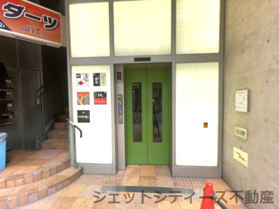 【エントランス】 | コーストスタジョーネ