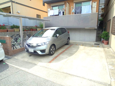 【駐車場】 | メゾンジュネス