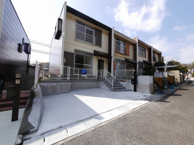 【外観】 | ひよどり台５丁目テラスハウス | 物件の外観