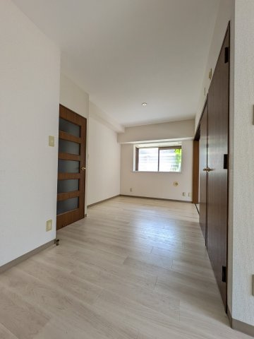 藤和シティコープ河辺Ⅱの居間・リビング