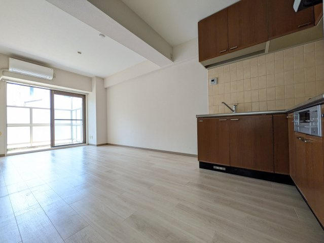 藤和シティコープ河辺Ⅱの居間・リビング