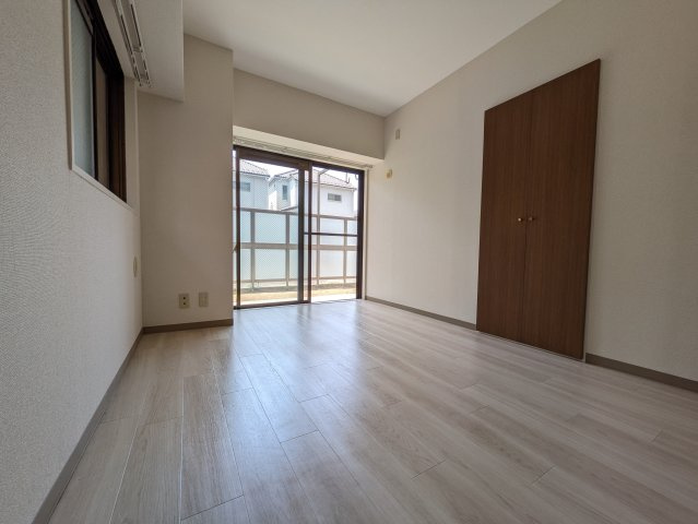 藤和シティコープ河辺Ⅱの洋室