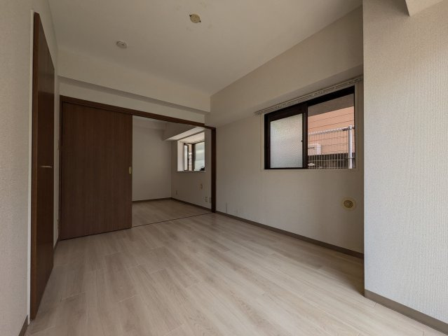 藤和シティコープ河辺Ⅱの洋室