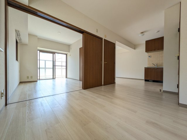 藤和シティコープ河辺Ⅱの居間・リビング