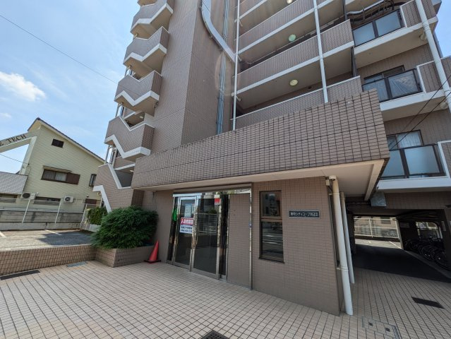 藤和シティコープ河辺Ⅱのエントランス